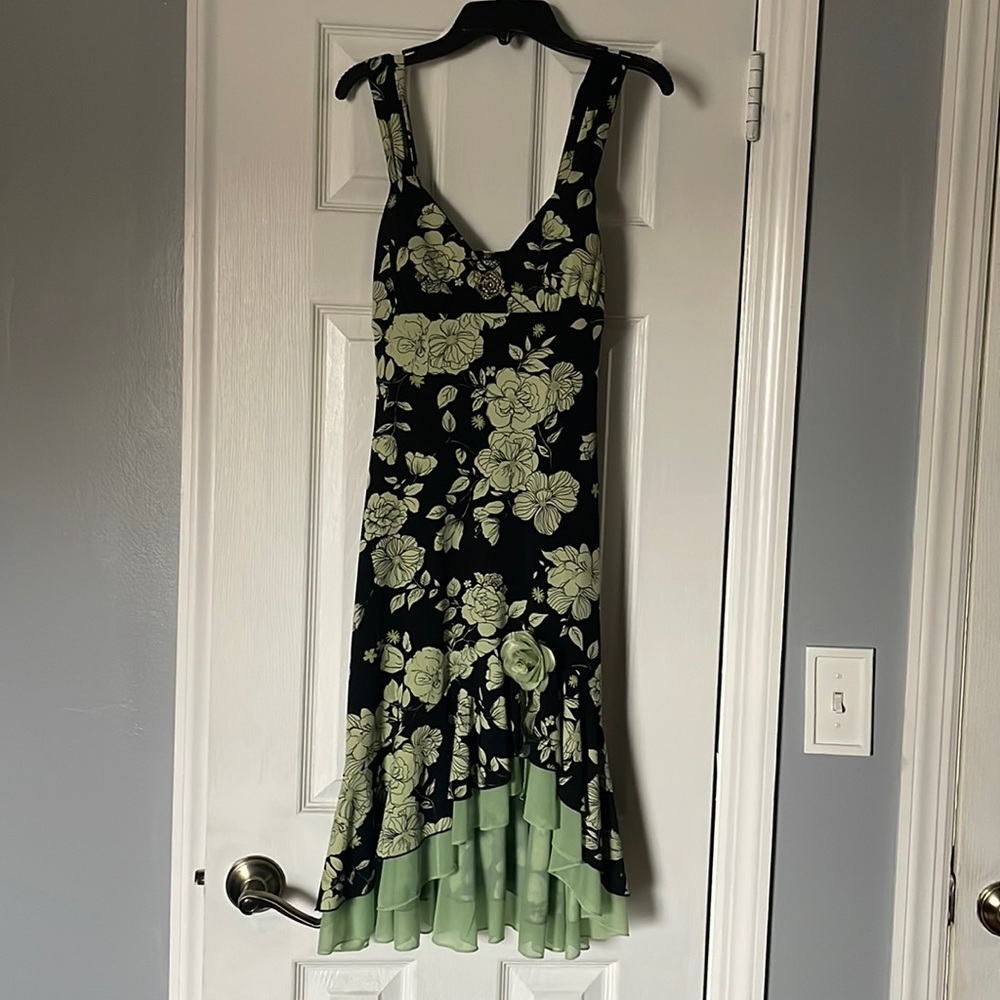 City Triangles black and green short cocktail dress